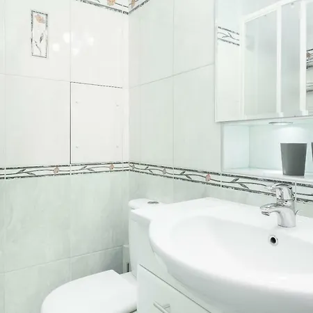 Swietojanska By Renters Apartment Warschau